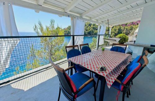 Gdinj Apartment | Apartments Larisa