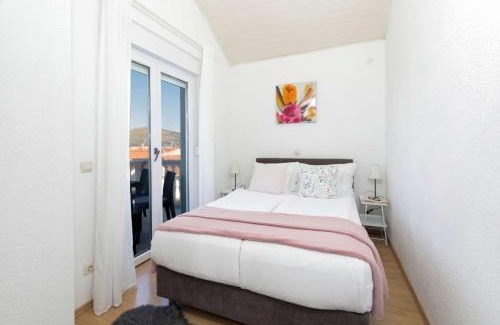 Okrug Gornji Apartment | Apartments Lovrić