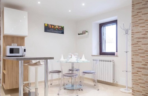 Secovlje Apartment | Apartments Milok