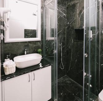Ulcinj Apartment | Apartments Moon White Lux