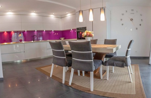 Sucuraj Apartment | Apartments Nada, (11647), Sućuraj, Croatia