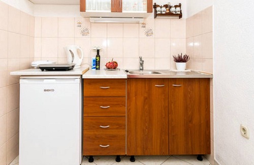 Gornji Kono Apartment | Apartments Nicol - One-Bedroom Apartment with Terrace