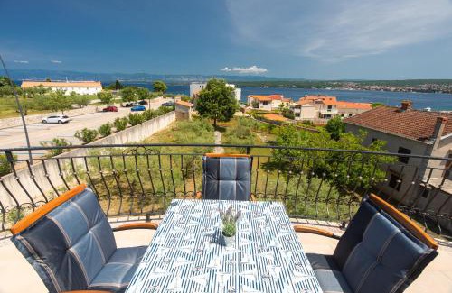 Porat Apartment | Apartments Otia Seaview