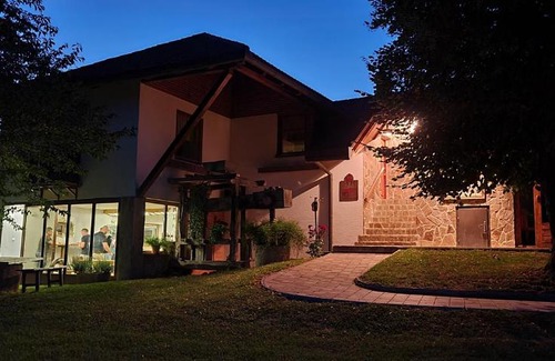 Bostanj Apartment | Apartments PIT Zdole