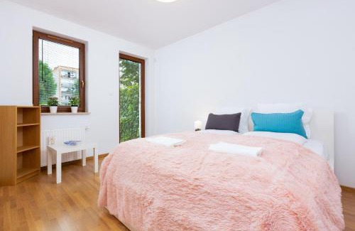Orunia Gorna Apartment | Apartments Platynowa Gdańsk by Noclegi Renters