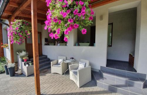 Dlha Ves Apartment | Apartments Sárika