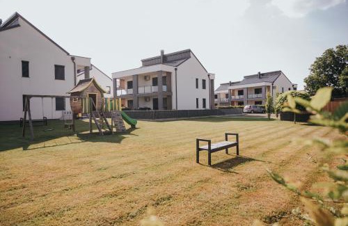Verzej Apartment | Apartments Sunrise Banovci