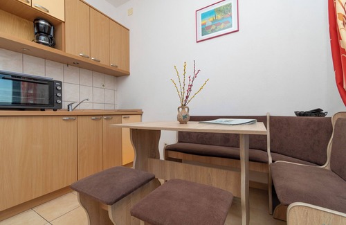 Maslinica Apartment | Apartments Toni (10299-A4) - Maslinica