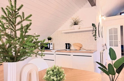 Dreznik Grad Apartment | Apartments Villa Mavi - Two Bedroom Apartment Second Floor