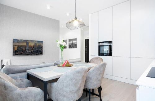 Zoliborz Apartment | Apartments Warsaw Szamocka by Renters Prestige