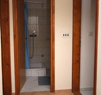 Stomorska Apartment | Apartments with a parking space Stomorska, Solta - 5238