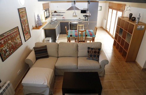 Graus Apartment | Apartments with pool in the pre-Pyrenees