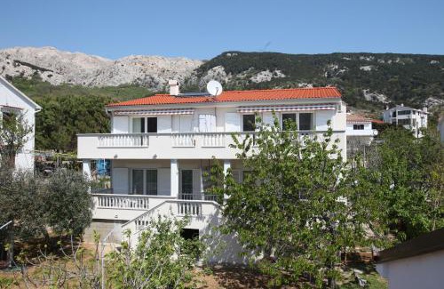 Baska Apartment | Apartments with Terrace