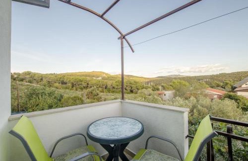 Maslinica Apartment | Apartments Zdenko