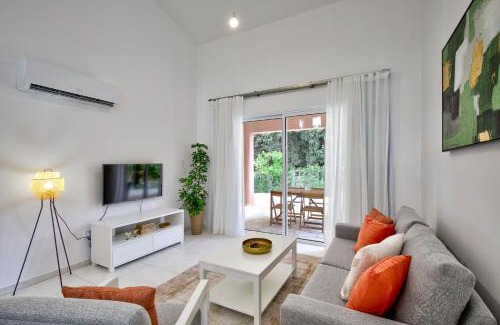 Paphos Villa | Aphrodite Gardens Stunning Villa by VICHY Holidays