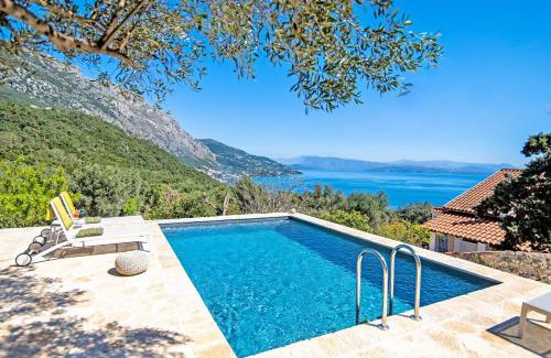 Barbati Apartment | Aphrodite's maisonette on Corfu island