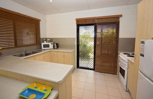 South Mission Apartment | Apollo Jewel Beachfront No 3