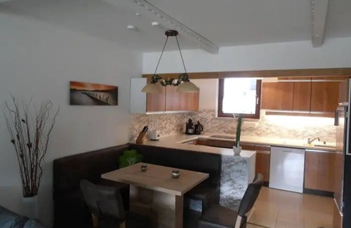 Fuessen Apartment | App 1/5 - Modern Eingerichtete Fewo für 2-4 P. mit Haustier - Ferienappartements Weissensee
