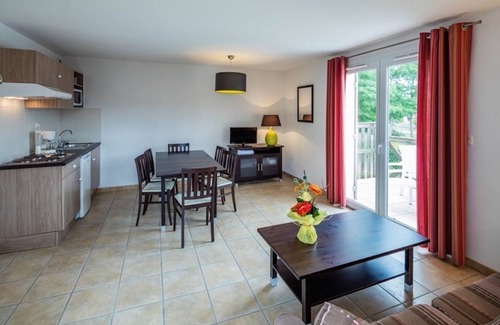 Barbaste Condo | Appart + Balcon/Terrasse Proche Du Cours De Golf