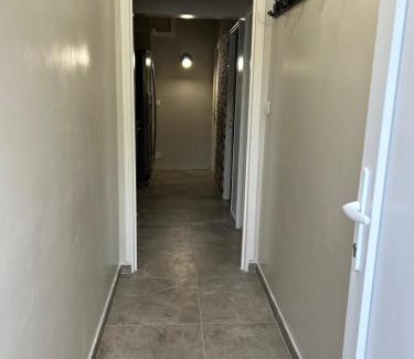 Chambly Apartment | Appart F2 spacieux proche Paris