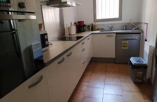 Monticello Apartment | Appart F3, 75m2 on the ground floor with private access, assigned parking space