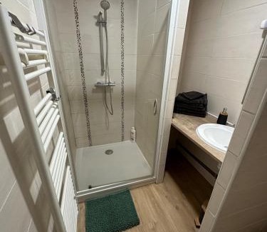Saint-Donat-sur-l'Herbasse Apartment | Appartement T2 avec Grande Terasse