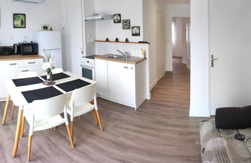 Les Aix-d'Angillon Apartment | Appart'Hôtel Le Haut Berry