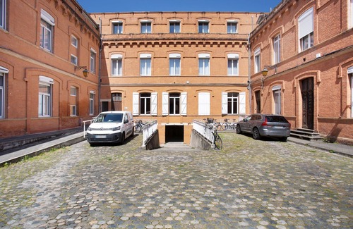 Saint - Aubin - Dupuy Apartment | Appart Hotel Odalys City Toulouse Colombélie