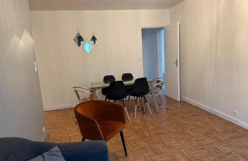 Auxerre Apartment | Appart proche gare et Auxerrexpo