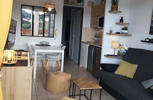 Bourgenay Apartment | Appart.t2 Avec vue lac ,150m de la Mer. Dans Village de Vacances 5 Piscines
