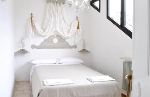 Male Apartment | Appartamenti Le Mongolfiere