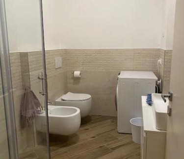 Cento Apartment | Appartamento 2 Leoni