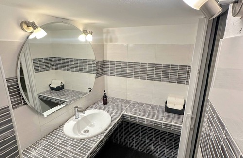 Milan Apartment | Appartamento a Milano - 4 posti letto - Wi-fi - AC