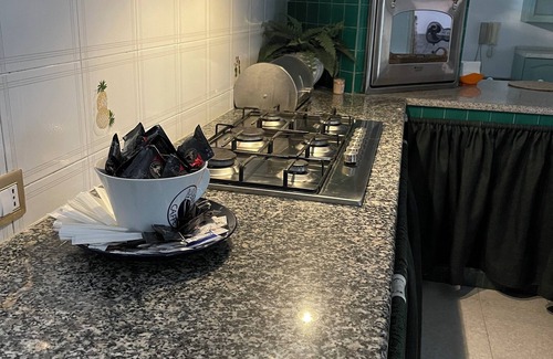 Bacoli Apartment | appartamento ad uso esclusivo in villetta con corte esterna coperta posto auto