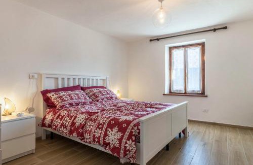 San Sebastiano Apartment | Appartamento Edik