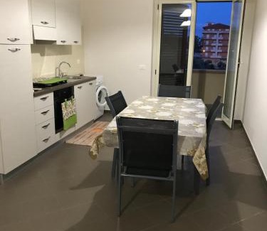 Sant'Ilario dello Ionio Apartment | Appartamento fronte spiaggia climatizzato