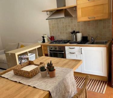 Laveno Apartment | Appartamento Gaia - a due passi dal centro