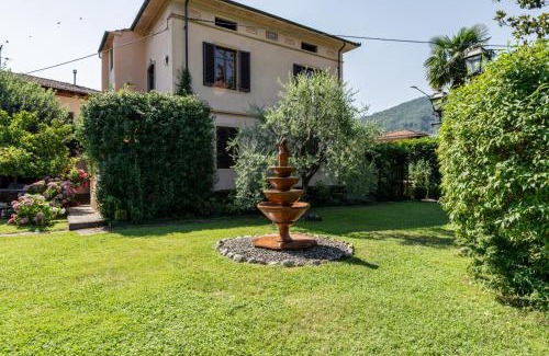 Ghivizzano House | Appartamento in villa liberty