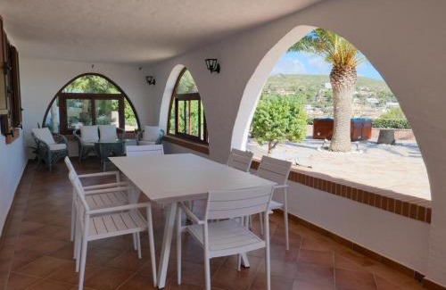 Maladroscia Apartment | Appartamento in villa panoramica Maladroxia