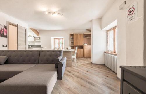 San Lorenzo in Banale Apartment | Appartamento Glolo 2