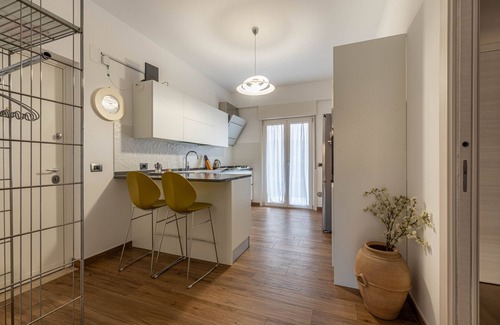 Borgo Vecchio Apartment | Appartamento Libertà con terrazza by Wonderful Italy