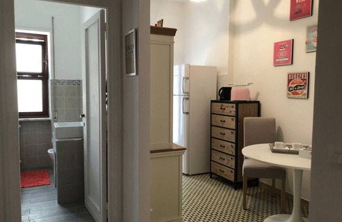 Quartiere XXXI Giuliano Dalmata Apartment | Appartamento Recentemente Ristrutturato Vicinissimo Alla Metro