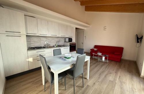 Navene Apartment | Appartamento Riflessi D'Acqua