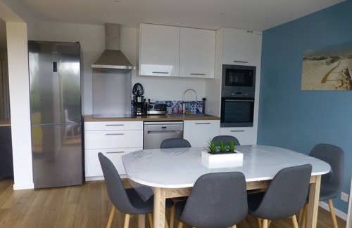 Guidel-Plages Apartment | Appartement 3 Pièces 6 Pers : vue mer et Accès Piscine Privée