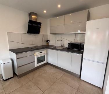 La Seyne-sur-Mer Apartment | Appartement 3 pièces à 5 min de la plage
