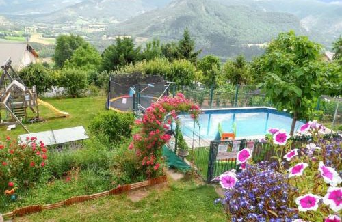 Selonnet Apartment | Appartement accueillant à Selonnet de 80 m² avec piscine partagée
