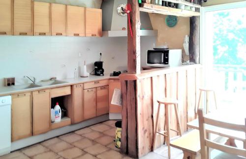 Selonnet Apartment | Appartement accueillant à Selonnet de 80 m² avec piscine partagée