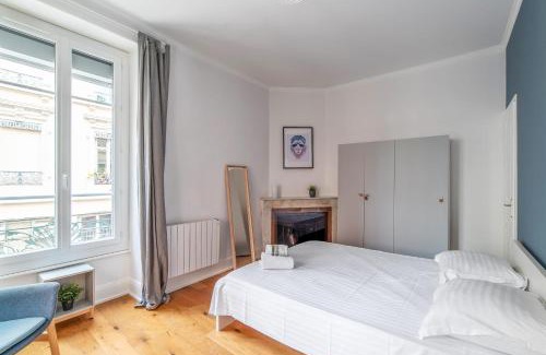 Jules Ferry - Recamier Apartment | Appartement Anatha - Welkeys