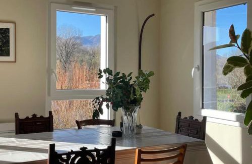 Tardets-Sorholus Apartment | Appartement au cœur du village - Les Fougères Tardets