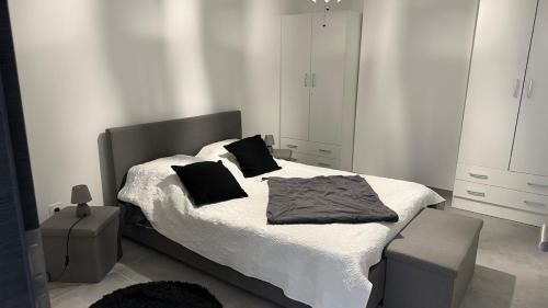 Dijon Centre Ville Apartment | Appartement avec un souplex en pierre